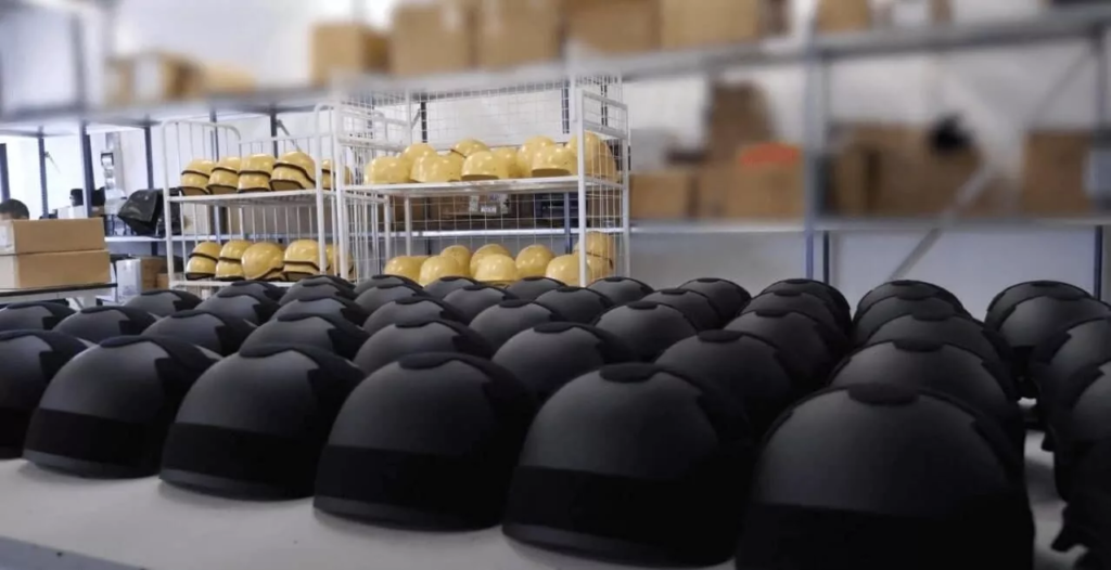 кевларова каска виготовлення